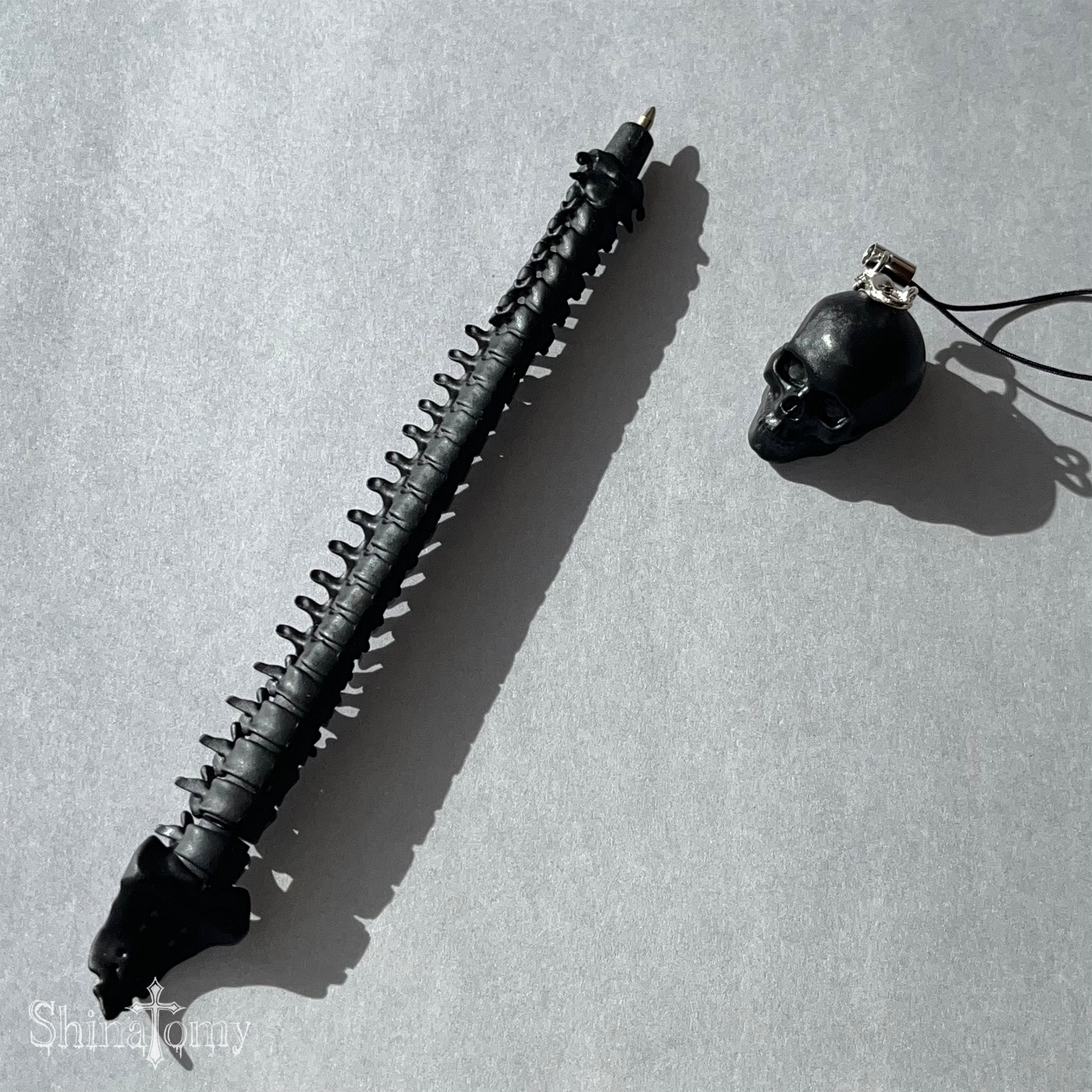 【ORGAMOコラボ】頭蓋骨キャップストラップ & 脊椎ボールペン