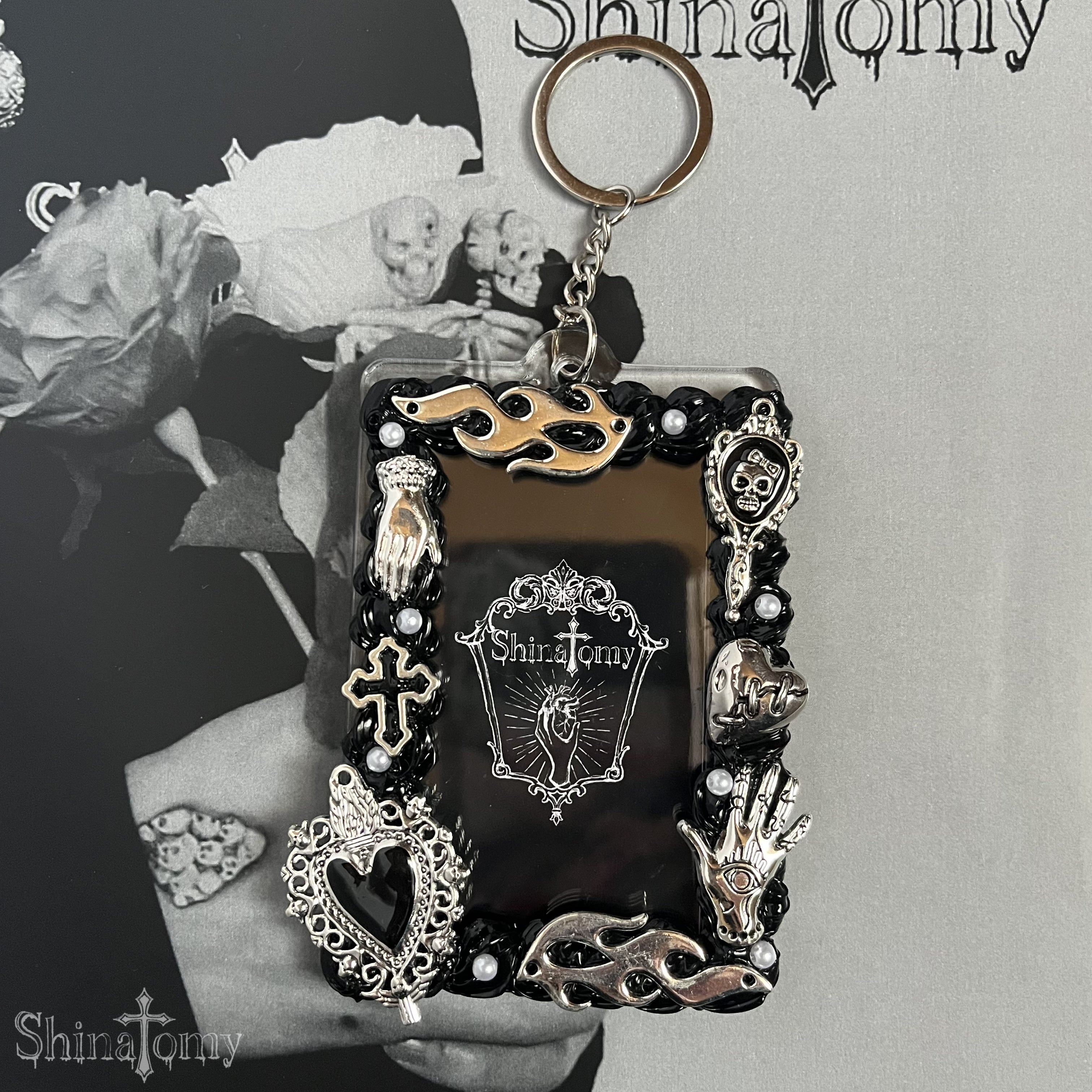 Whipped Deco Keychain Black (Cheki Size)