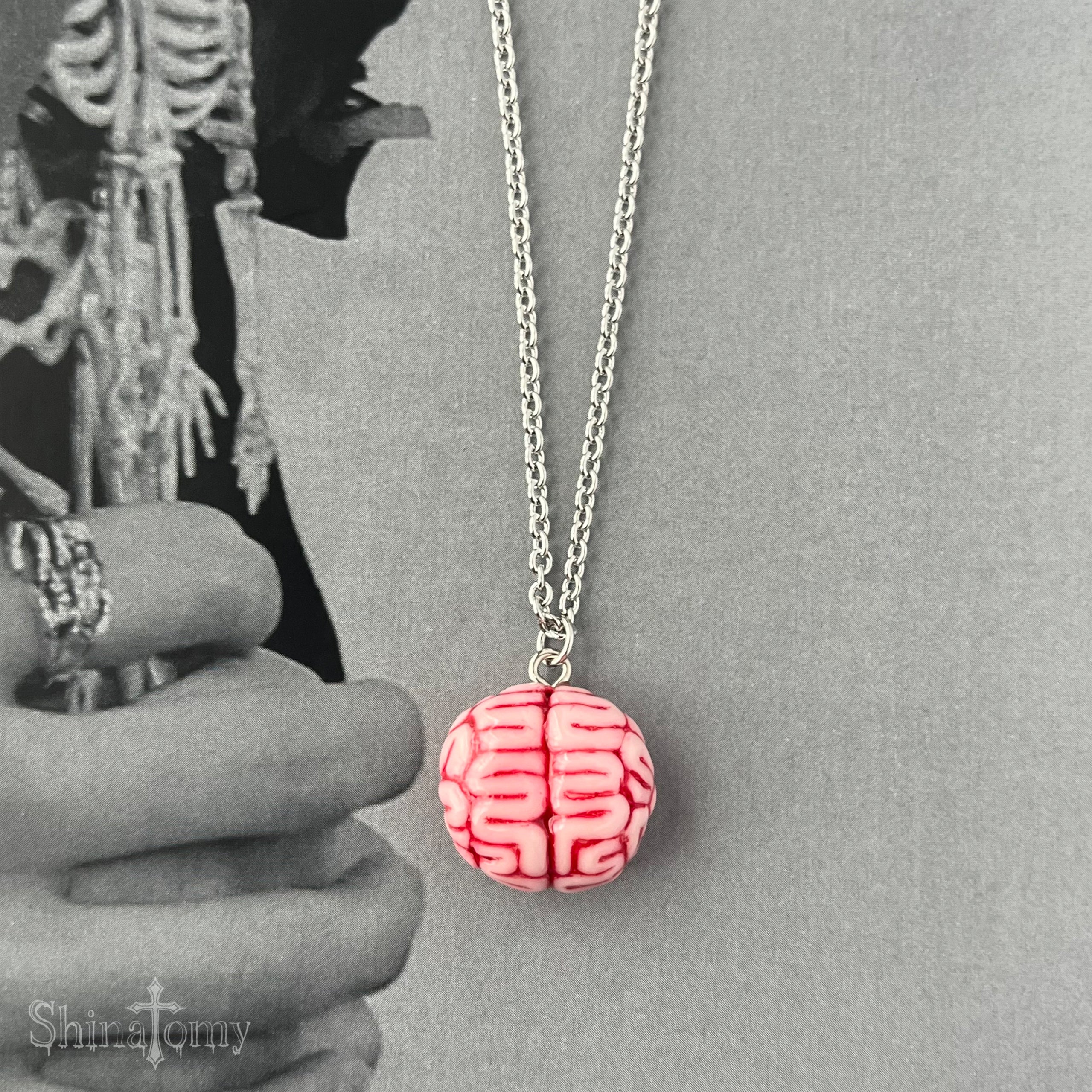 brain necklace