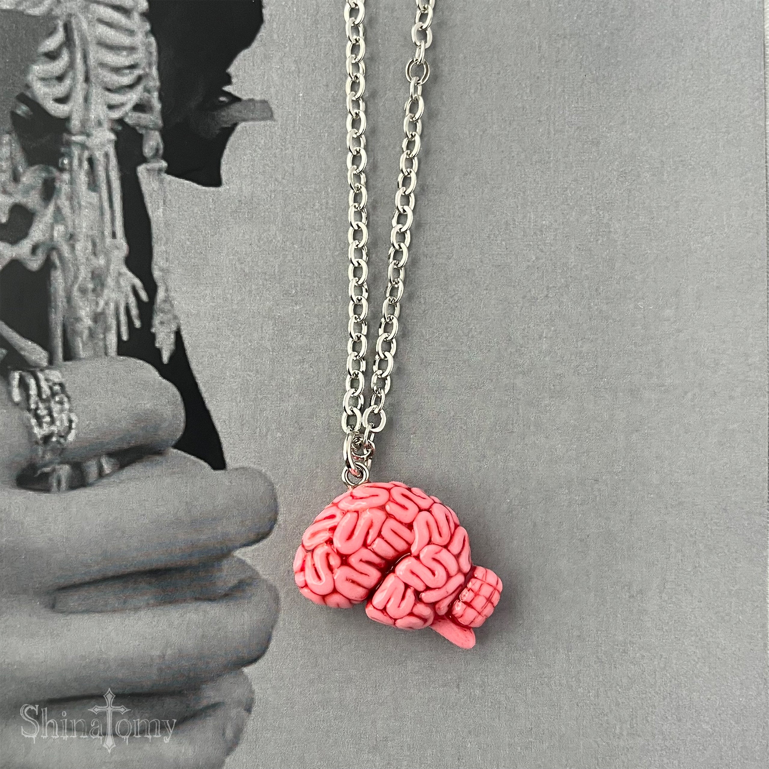 brain necklace