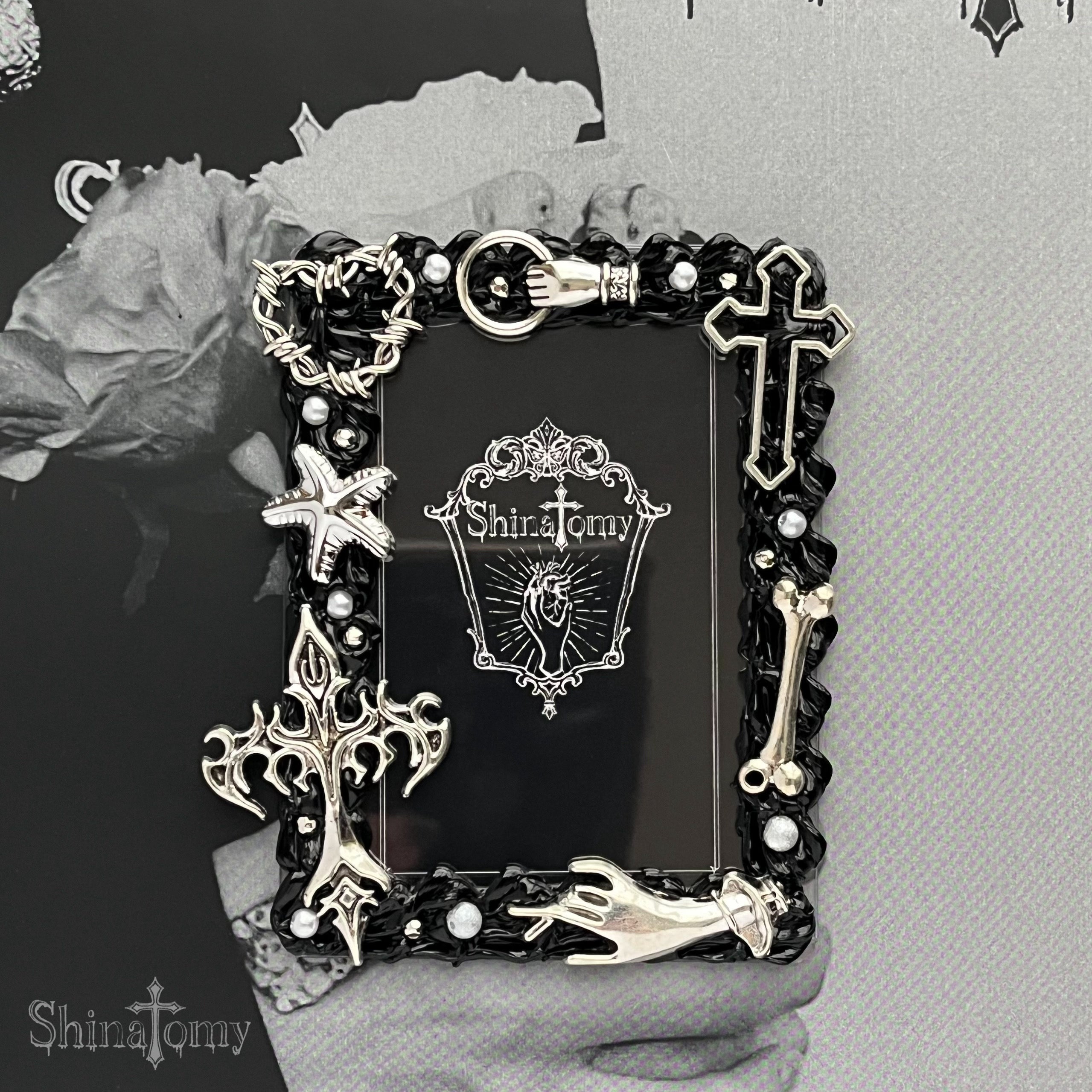 Whip Deco Case Black B8