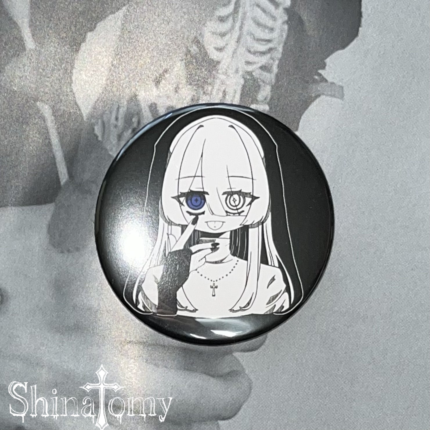 【Wicked sister】いじわるシスターくん缶バッジ Black