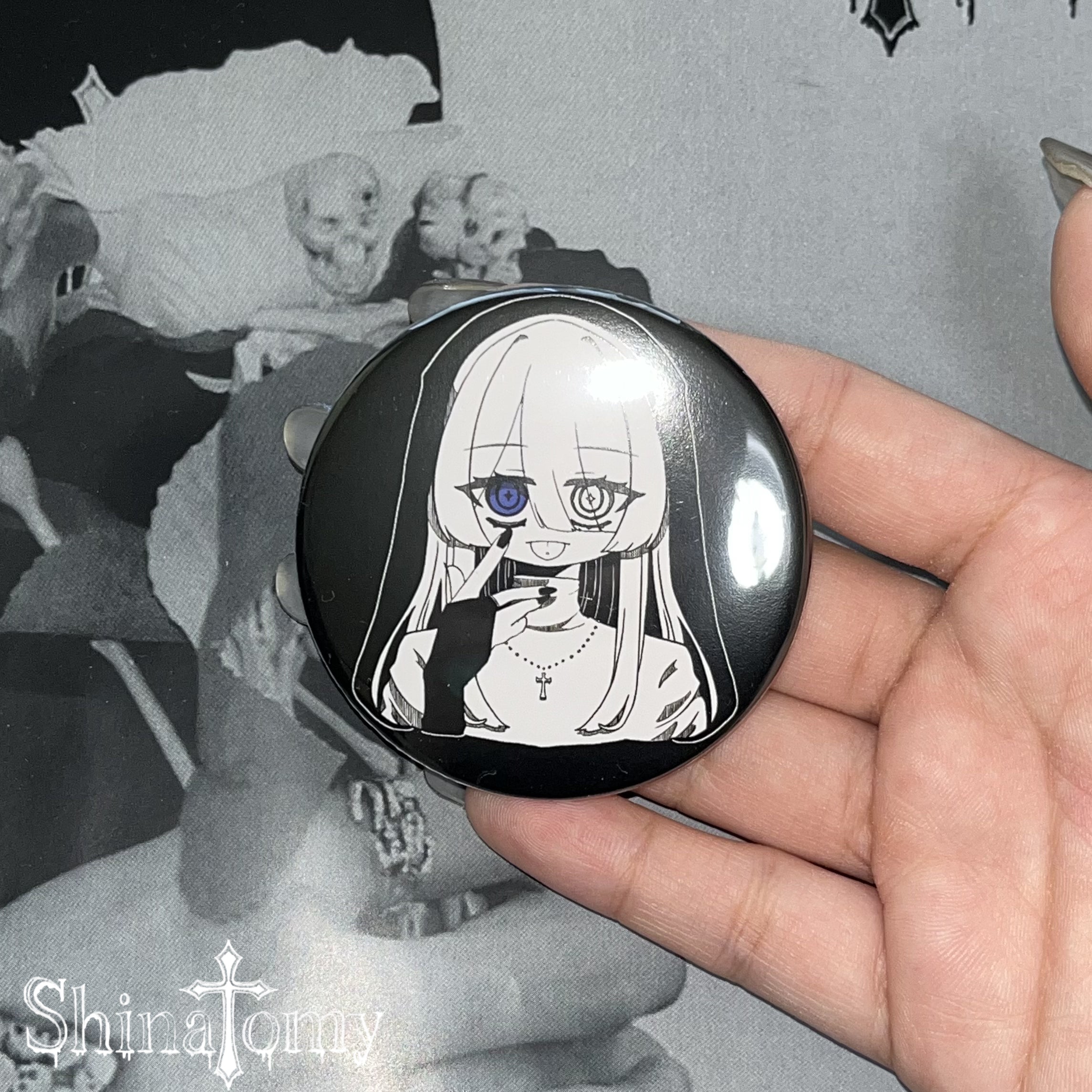 【Wicked sister】いじわるシスターくん缶バッジ Black