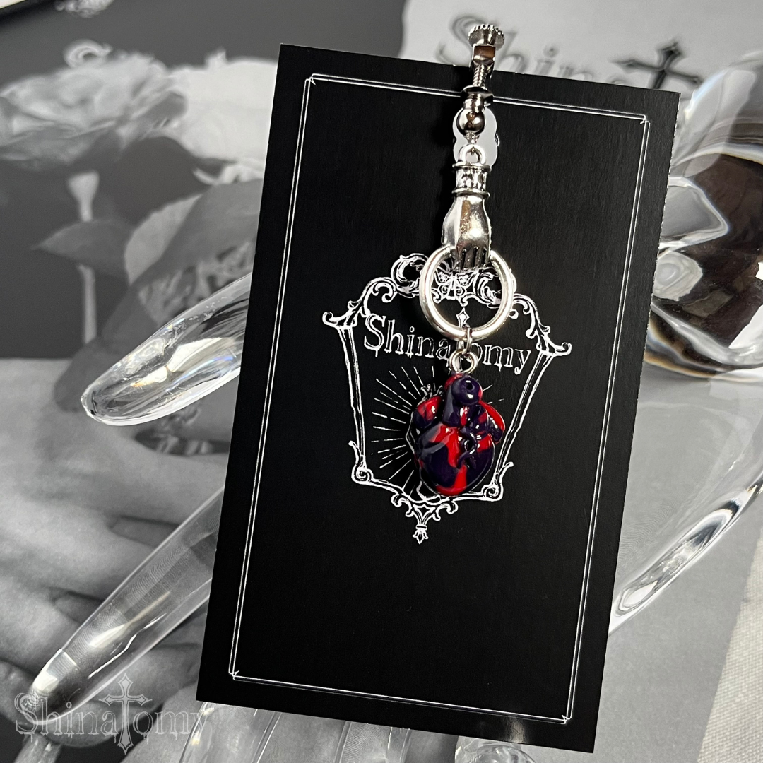 【金具変更可】どろどろ心臓イヤリング(片耳)