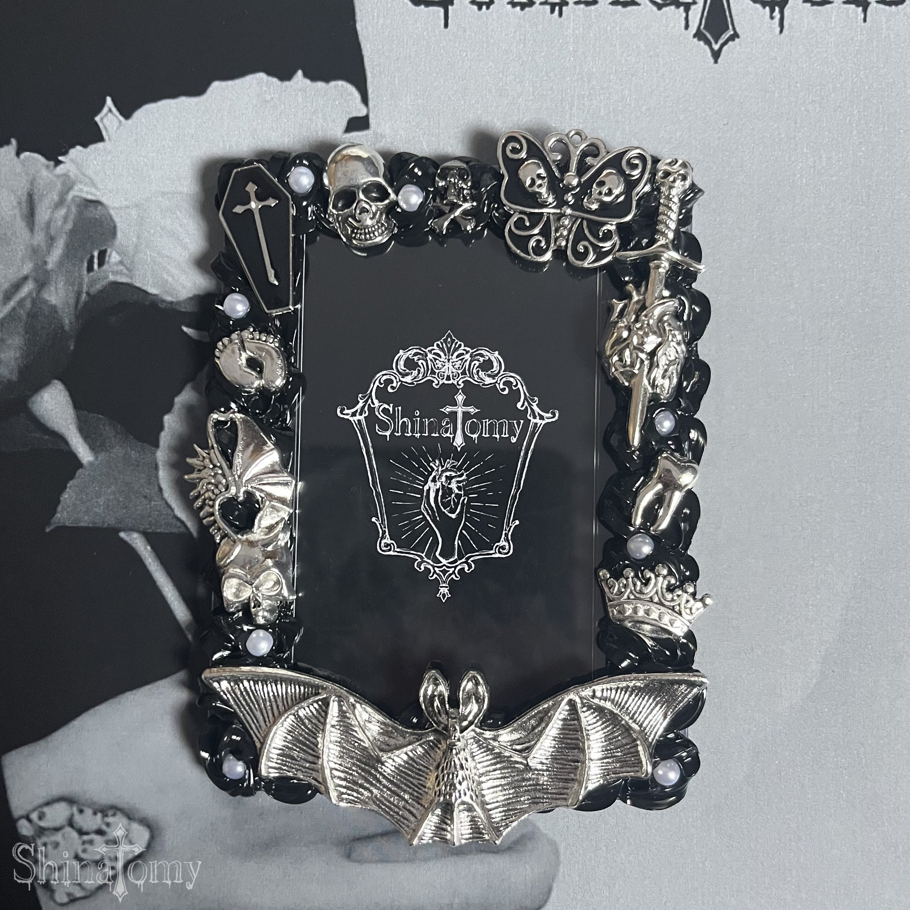 Whip Deco Case Black B8