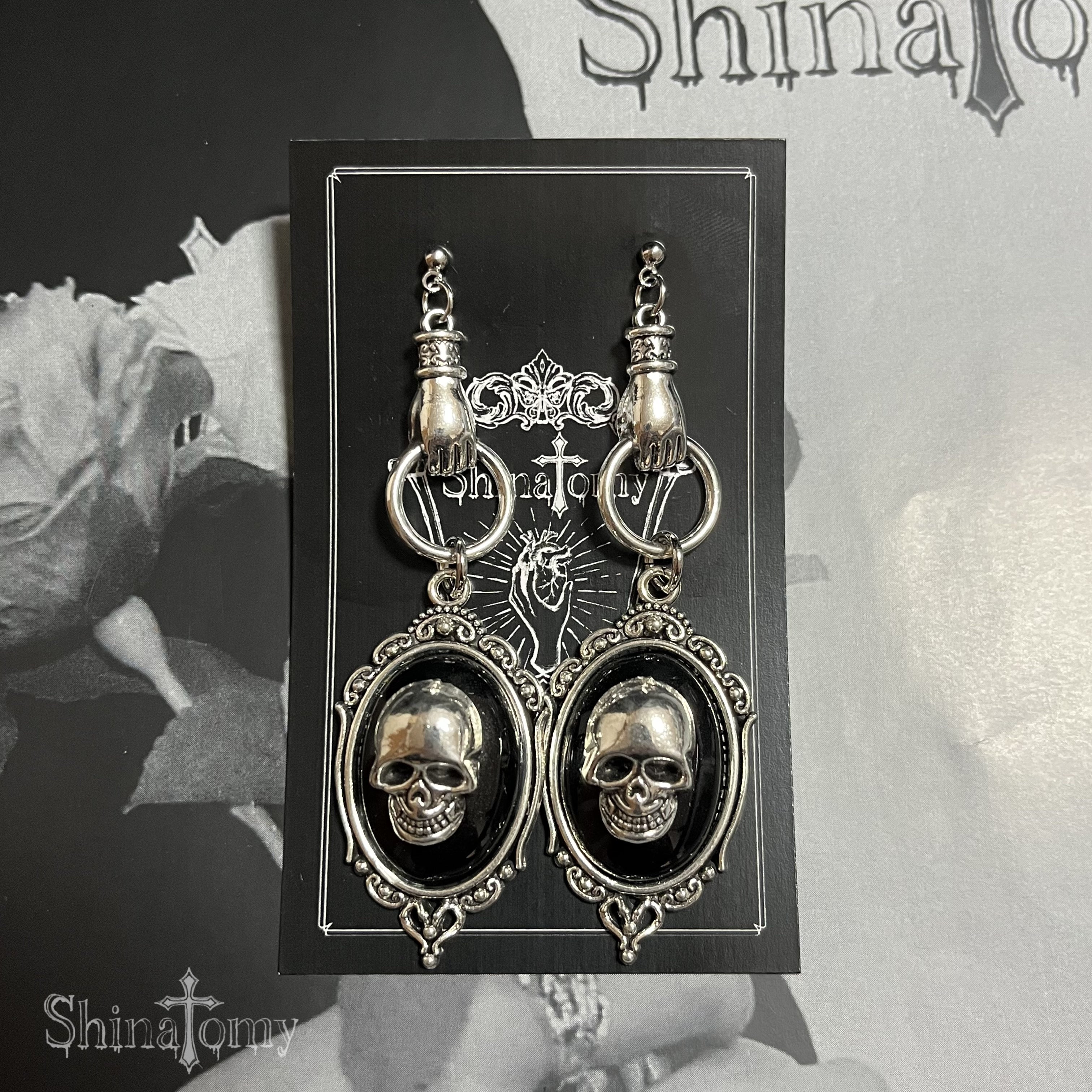 【金具変更可】頭蓋骨の誘惑