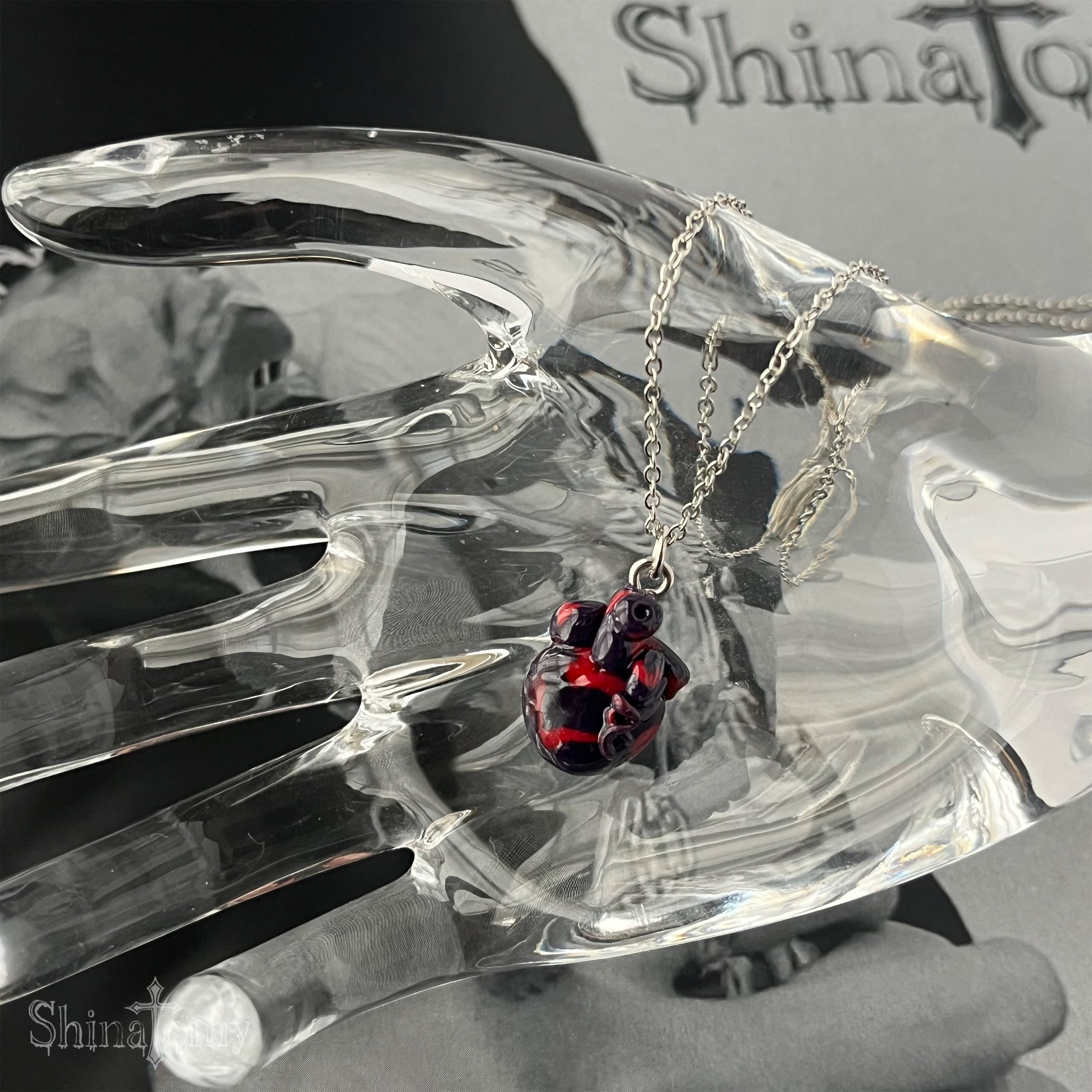 心臓ネックレス