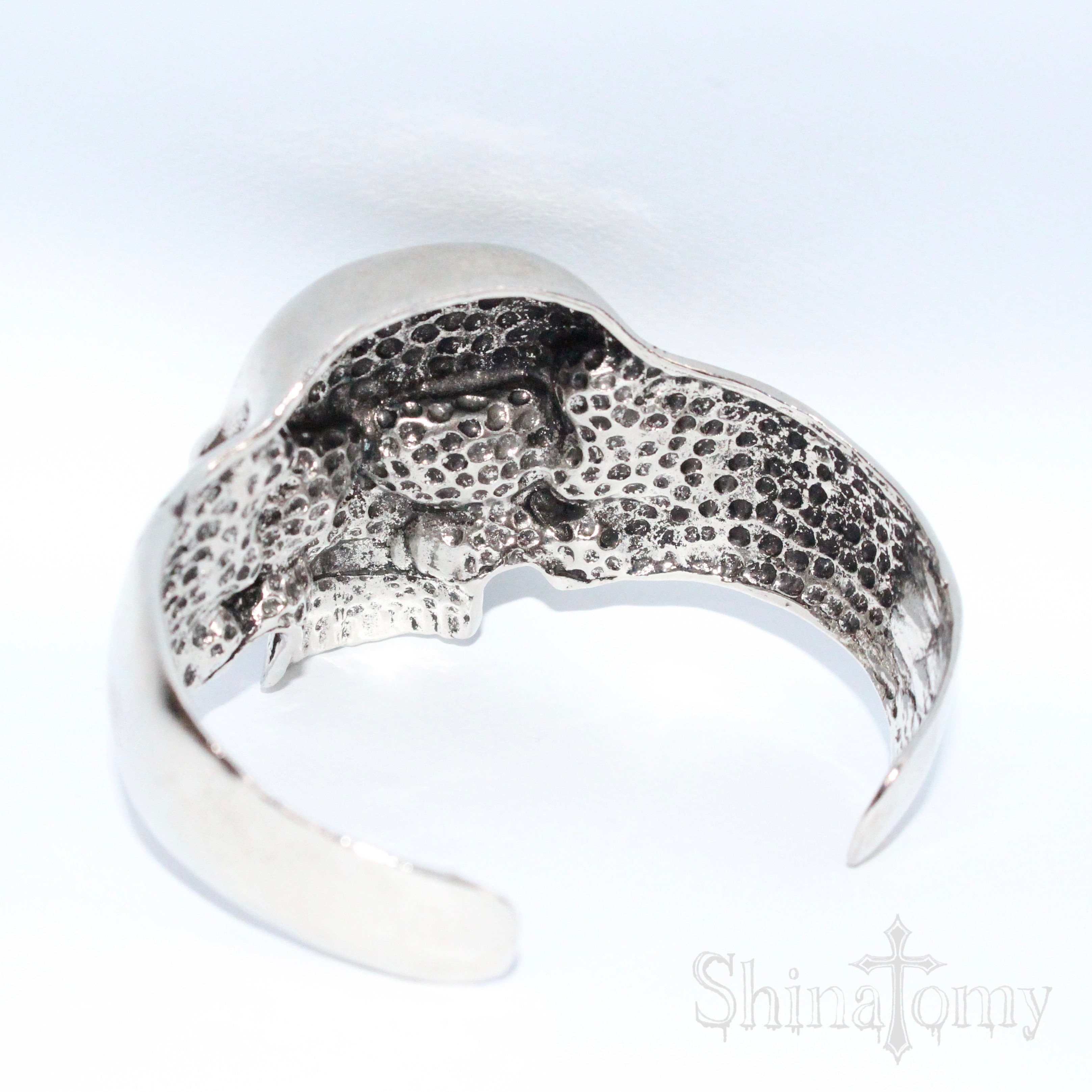 lumpy skull bangle