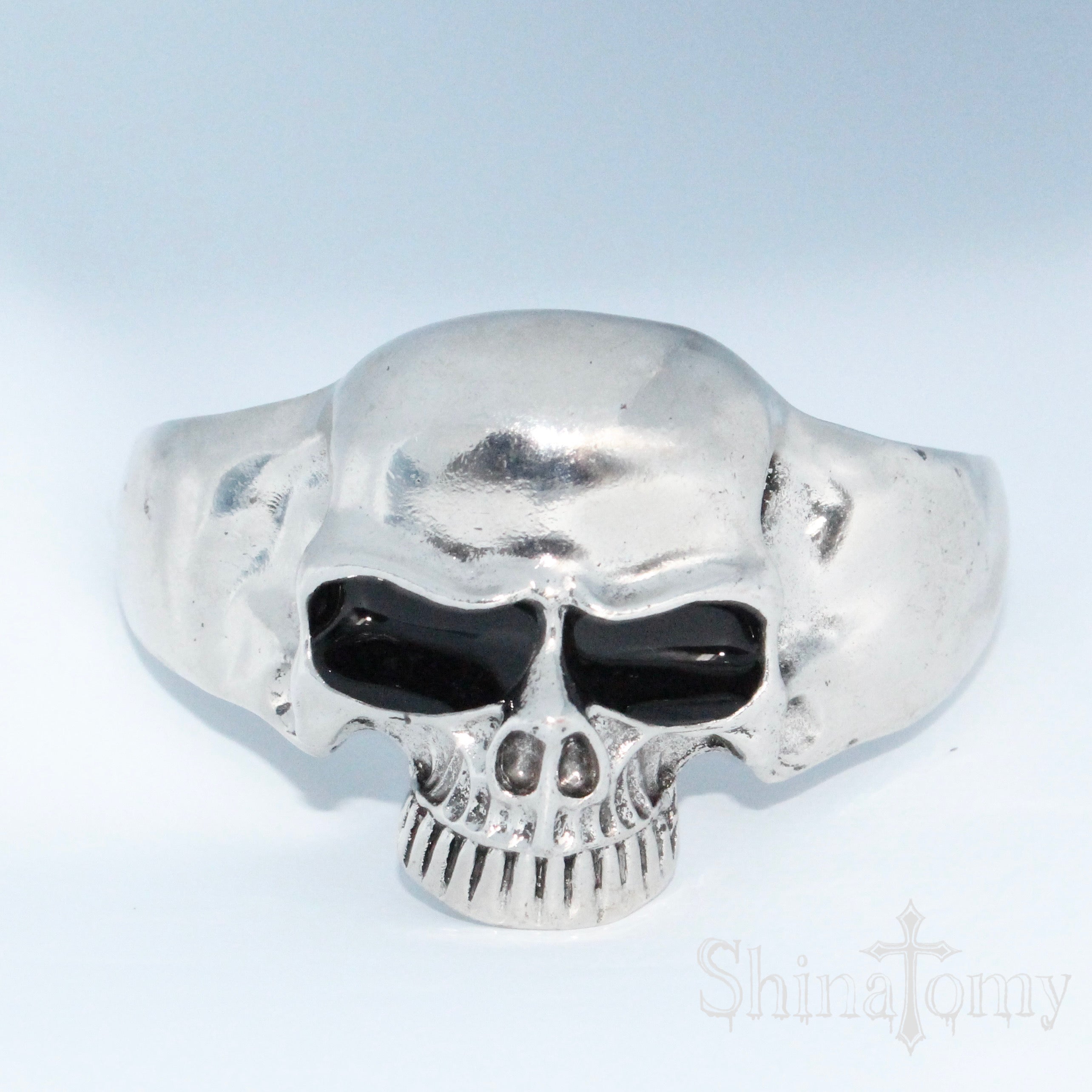 lumpy skull bangle