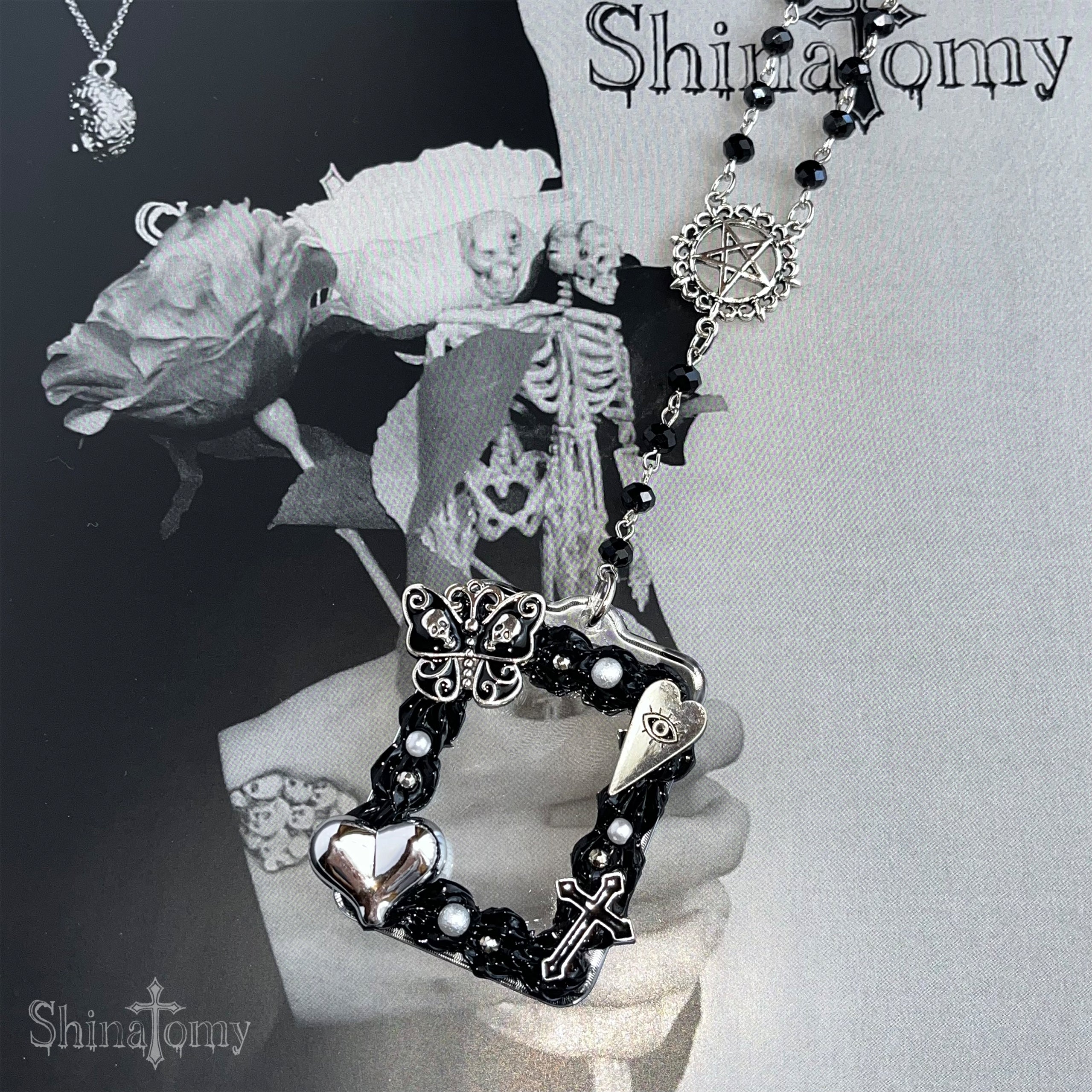 Black Altar necklace