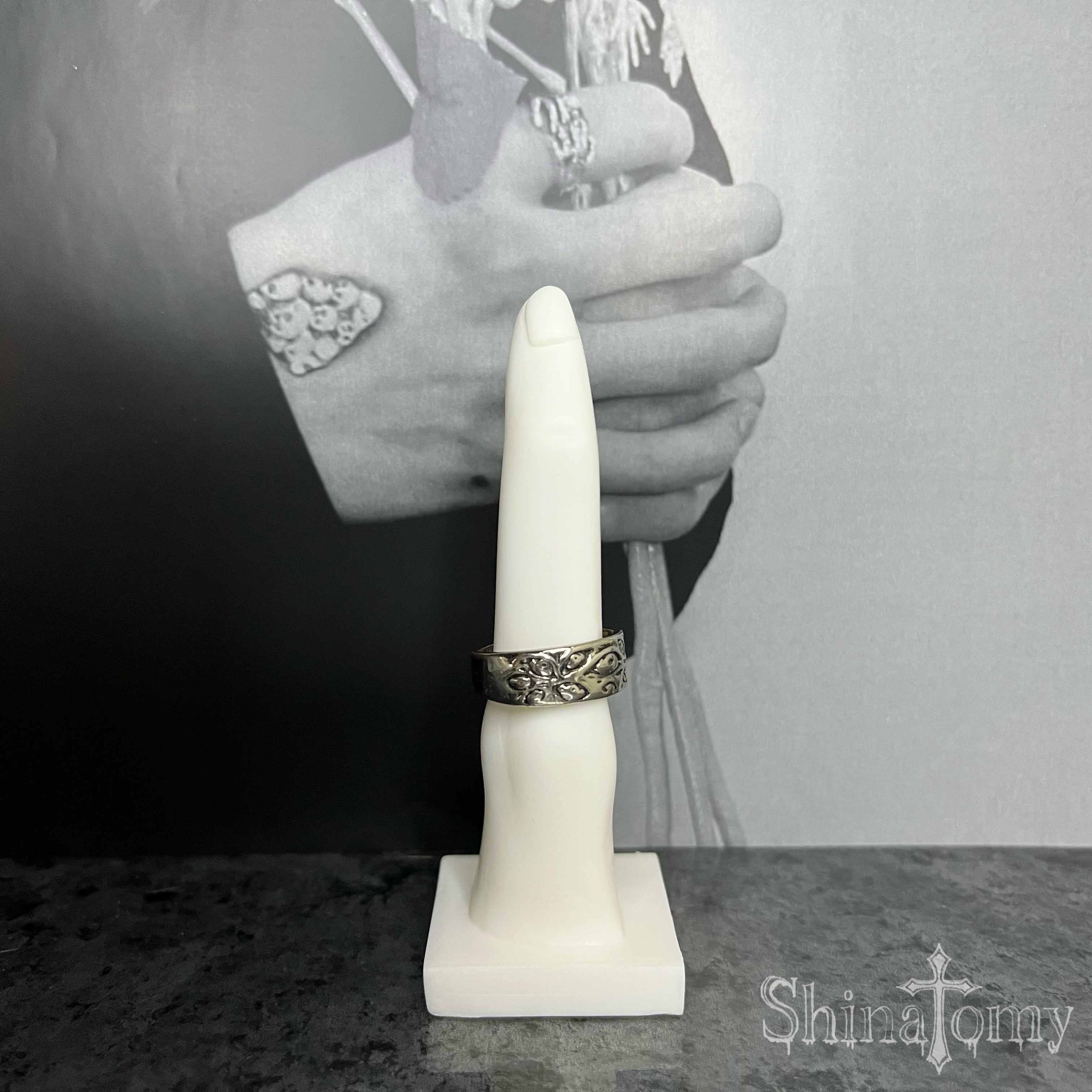 finger ring stand