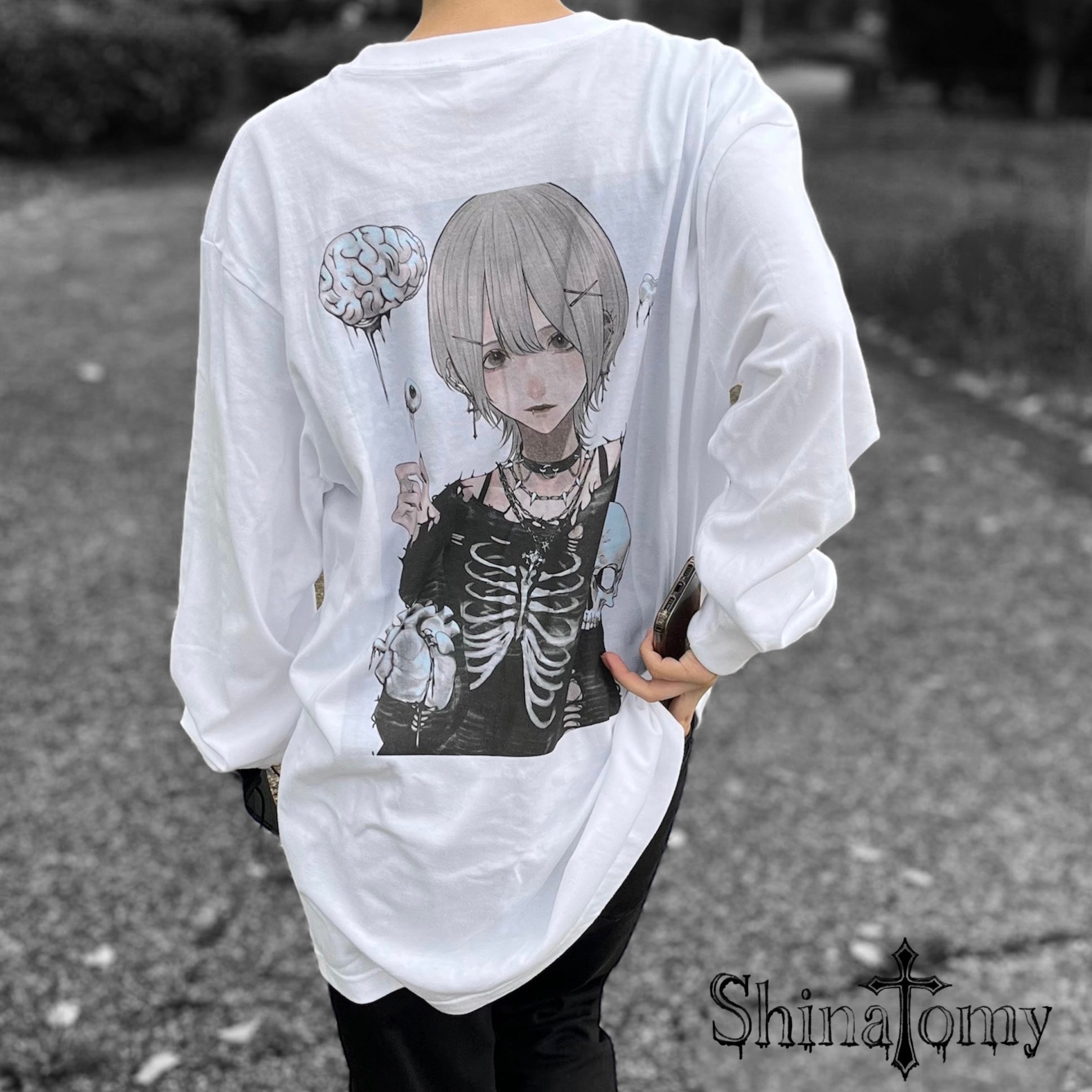 [mano mouth collaboration] Shinatomy original T-shirt (White)